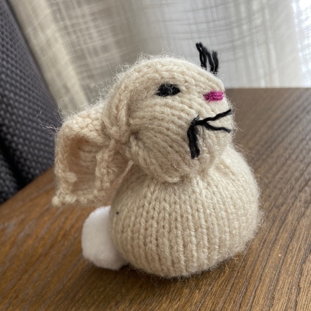 Cream Small Knit Bunny